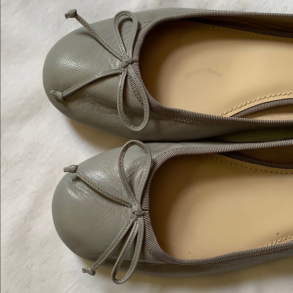 Saks Fifth Avenue Vero Cuoio Shoes - Picture 2 of 9